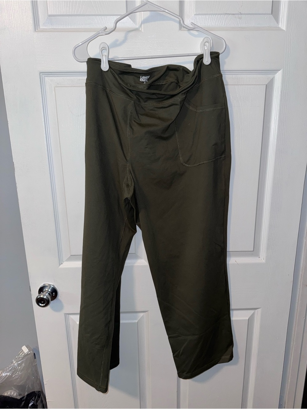 LANDS' END Woman’s Olive Green Stretch Pants